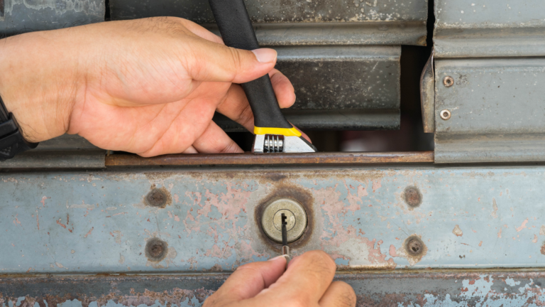 Azusa, CA Locksmiths: Your 24/7 Lifeline